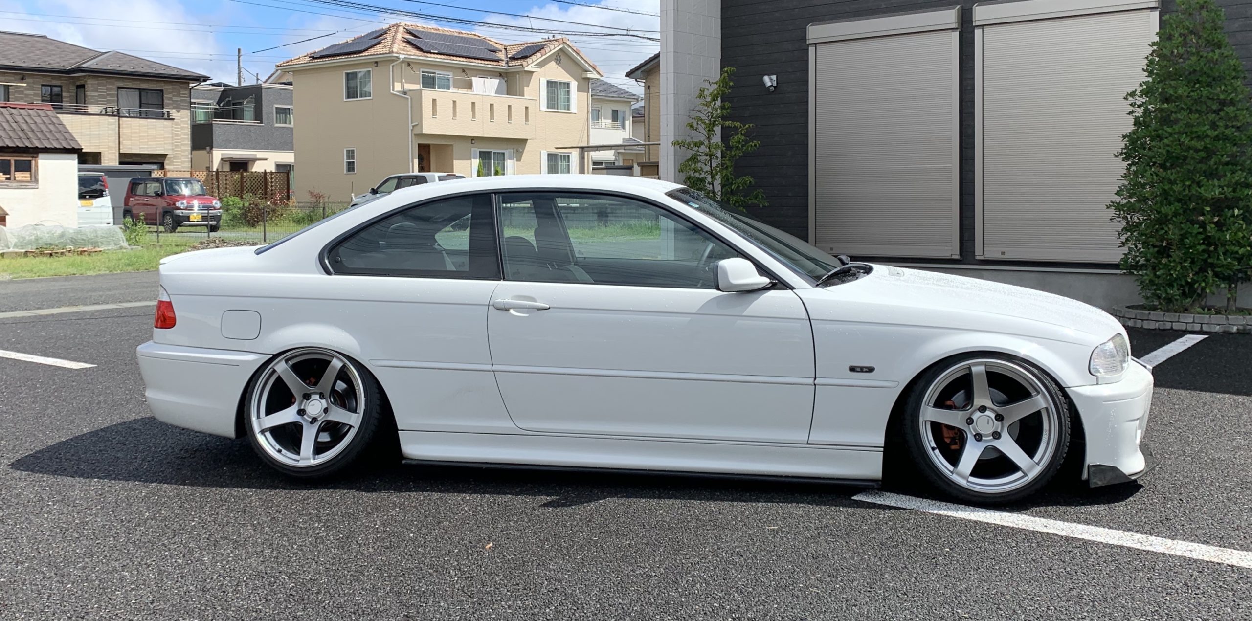 E46 車高調取り付け フロント編 Freedom